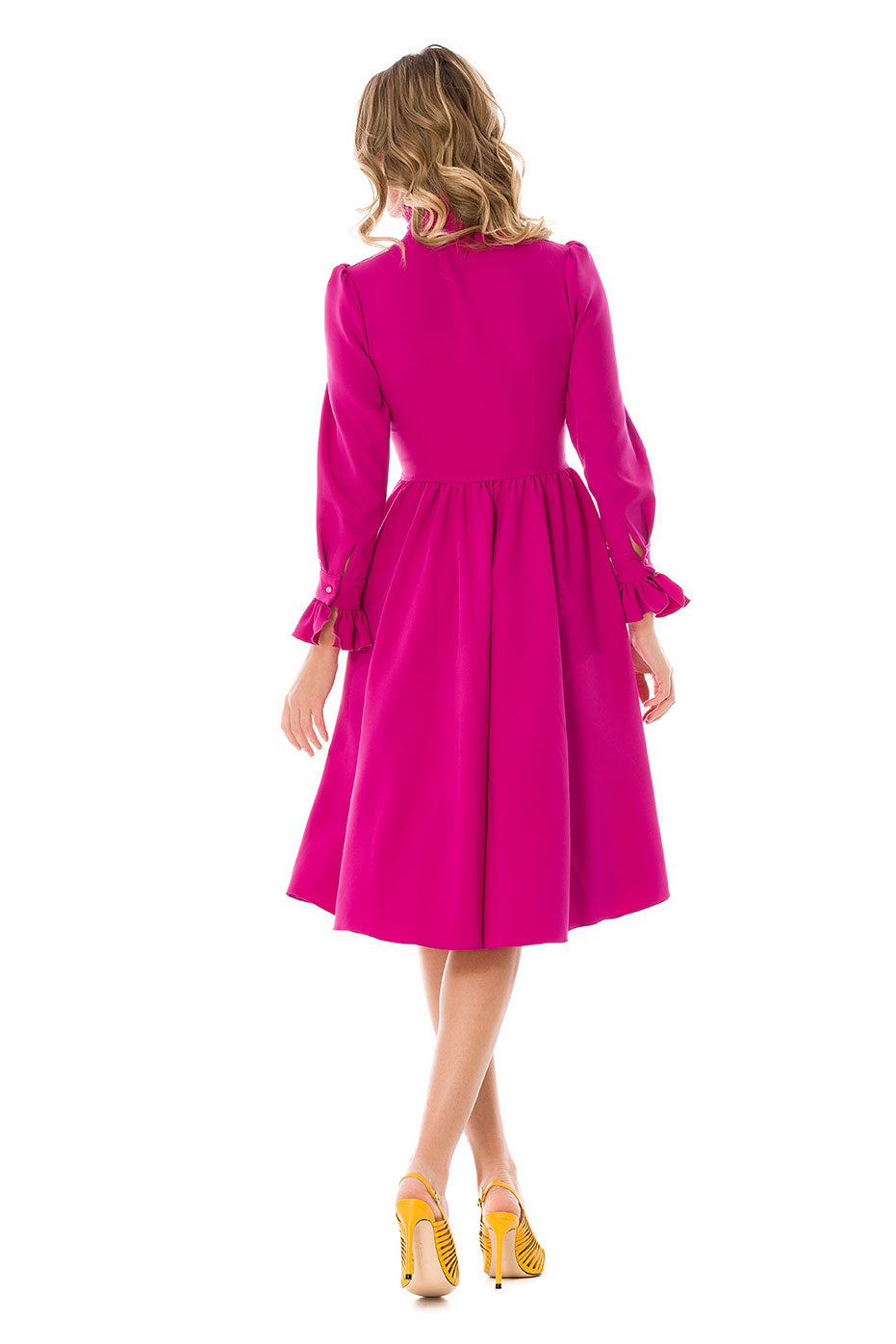 Rochie Clos Cu Guler si Nasturi Perla