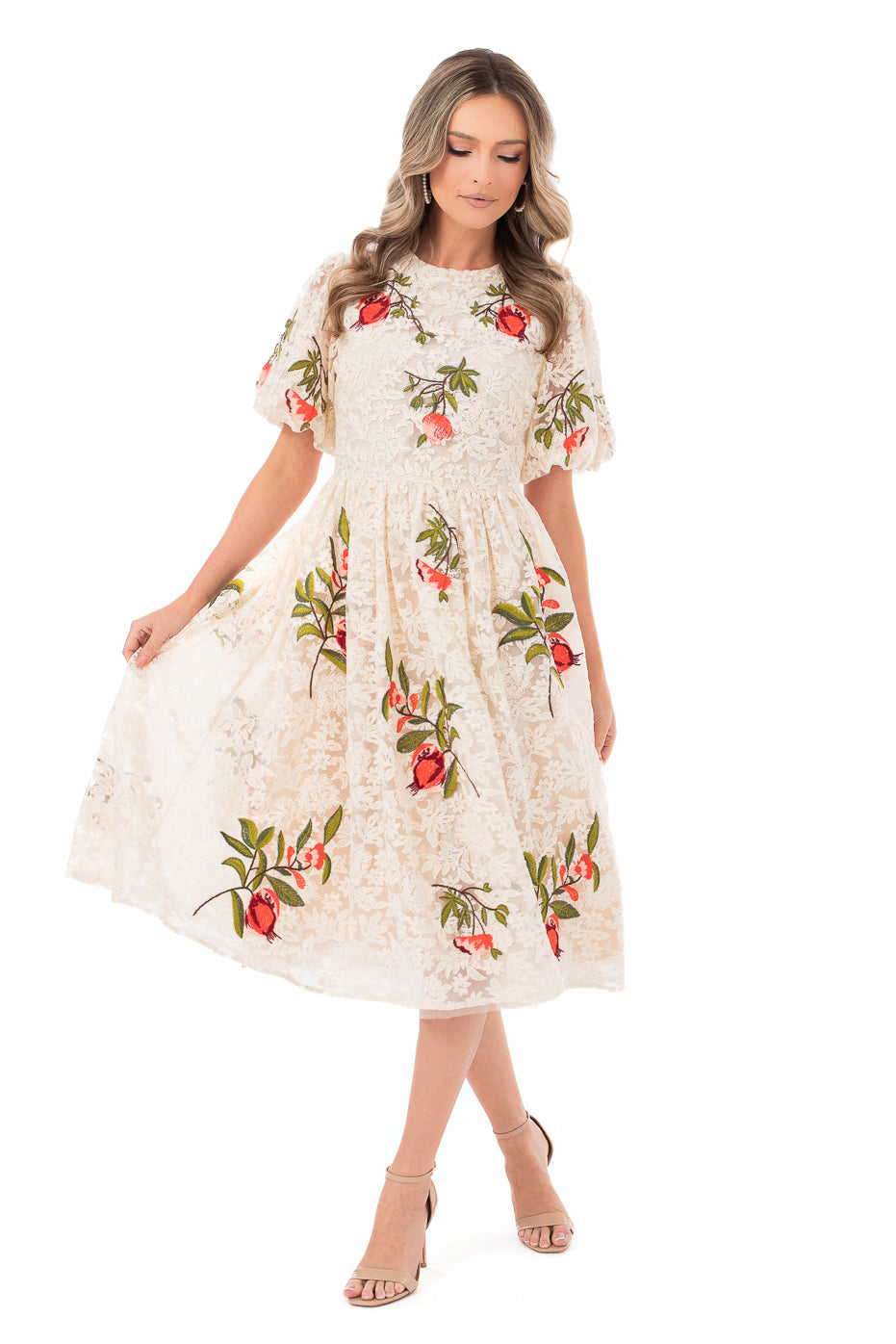 Rochie Cream Din Dantela Cu Flori Brodate-LIMITED EDITION