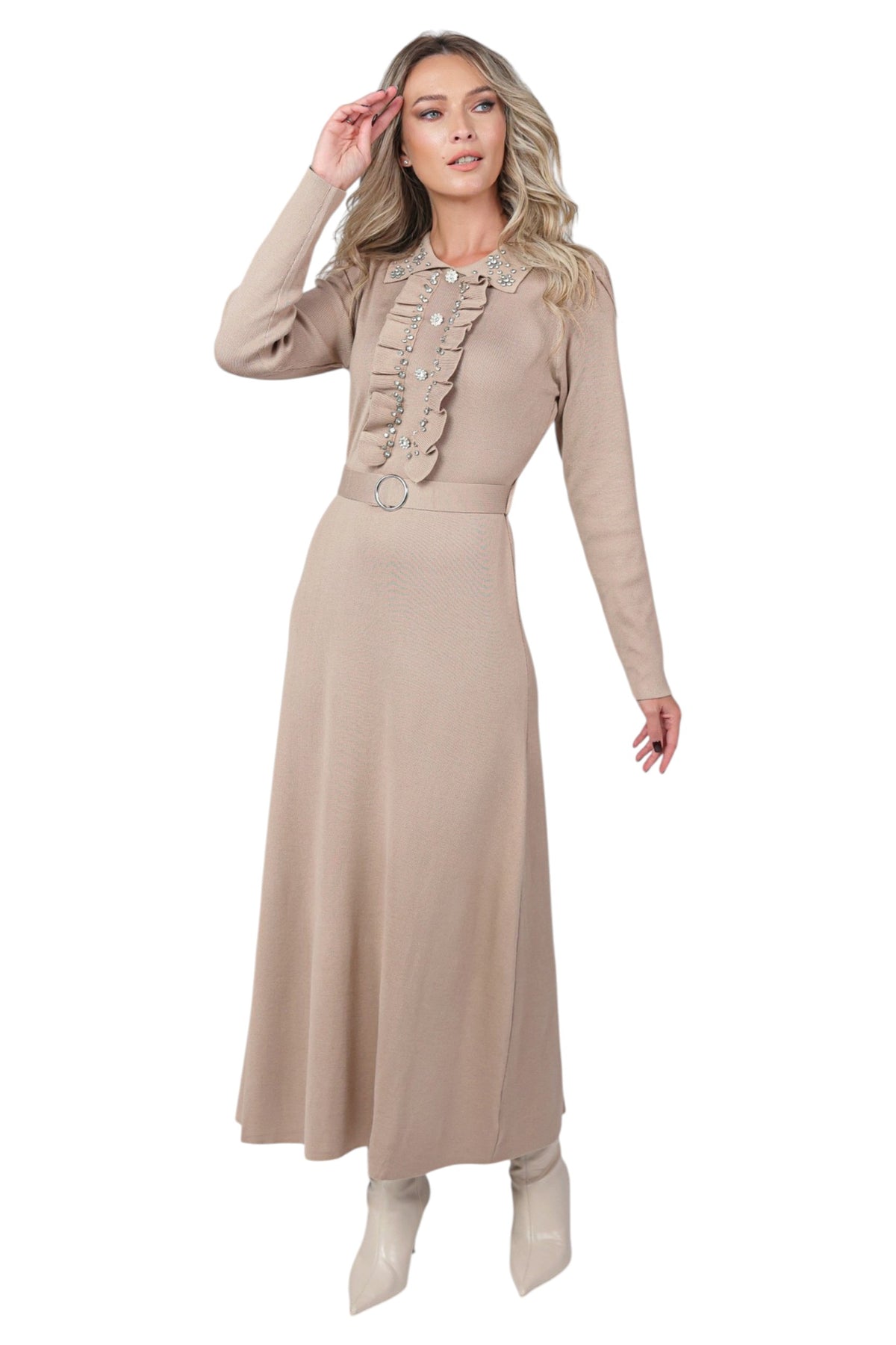 Rochie Nude cu Centura si Strasuri pe Rever