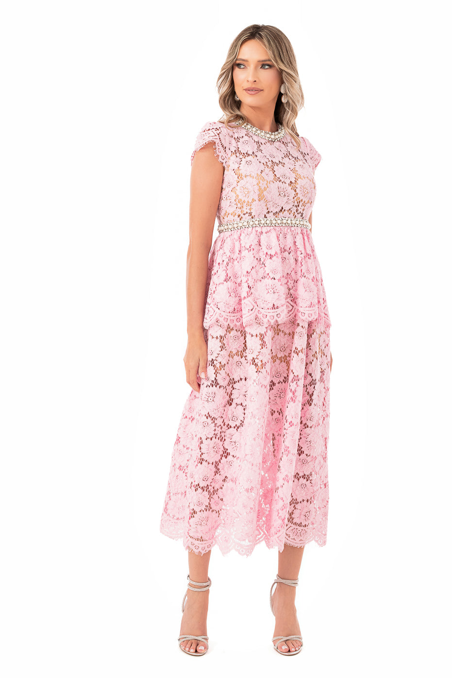 Rochie din Dantela Roz cu Aplicatii