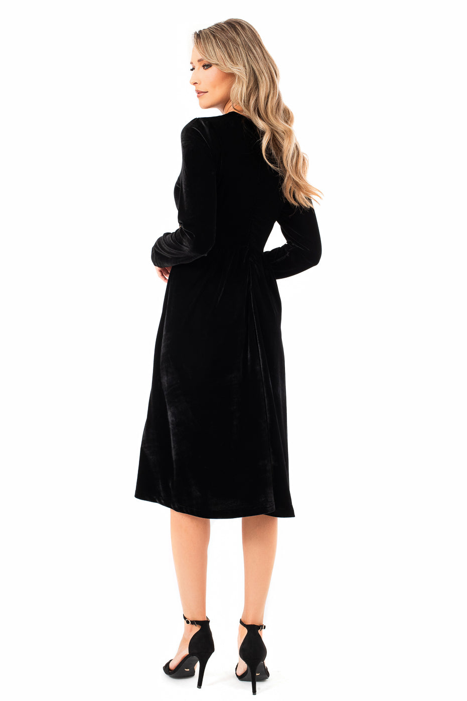 Rochie Neagra din Catifea cu Detalii Aurii