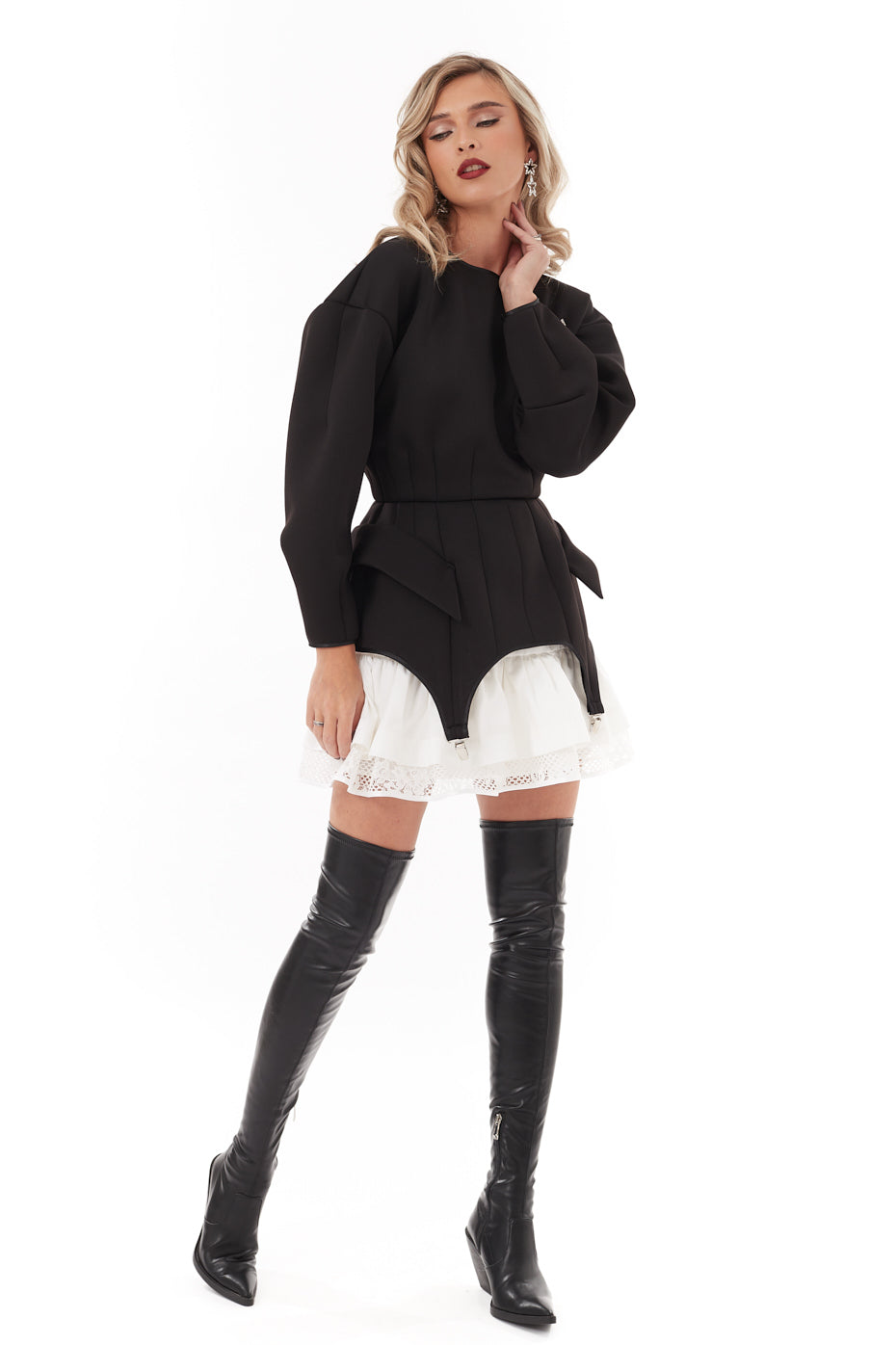 Rochie Neagra din Neopren cu Strasuri si Detalii din Dantela