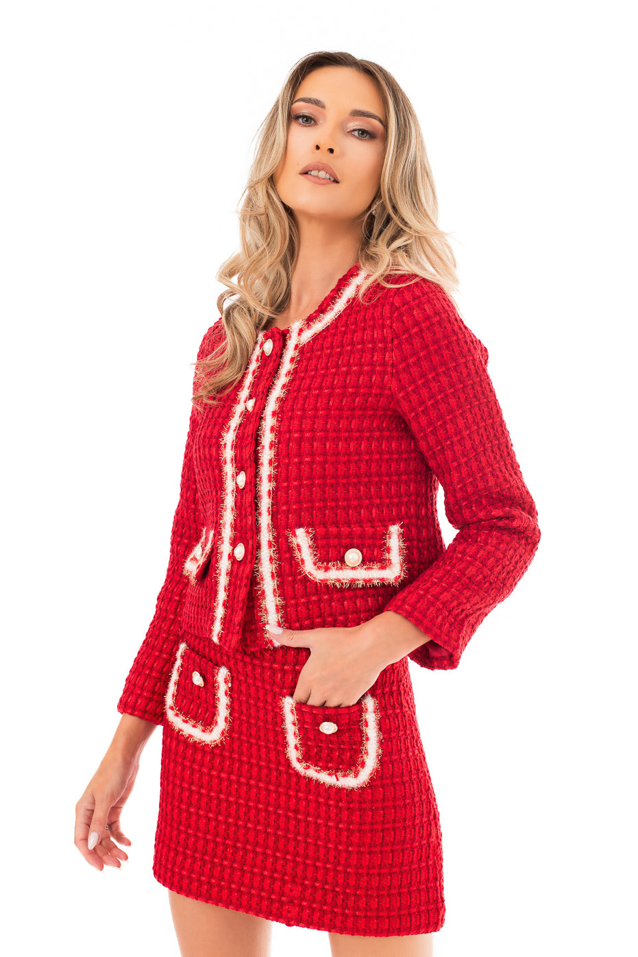 Costum Rosu cu Nasturi Pretiosi - LIMITED EDITION