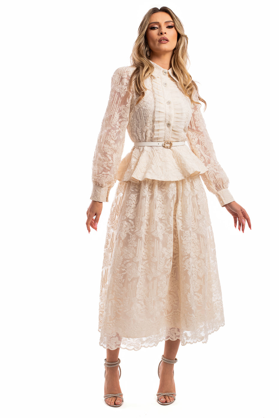 Compleu din Dantela Nude cu Centura