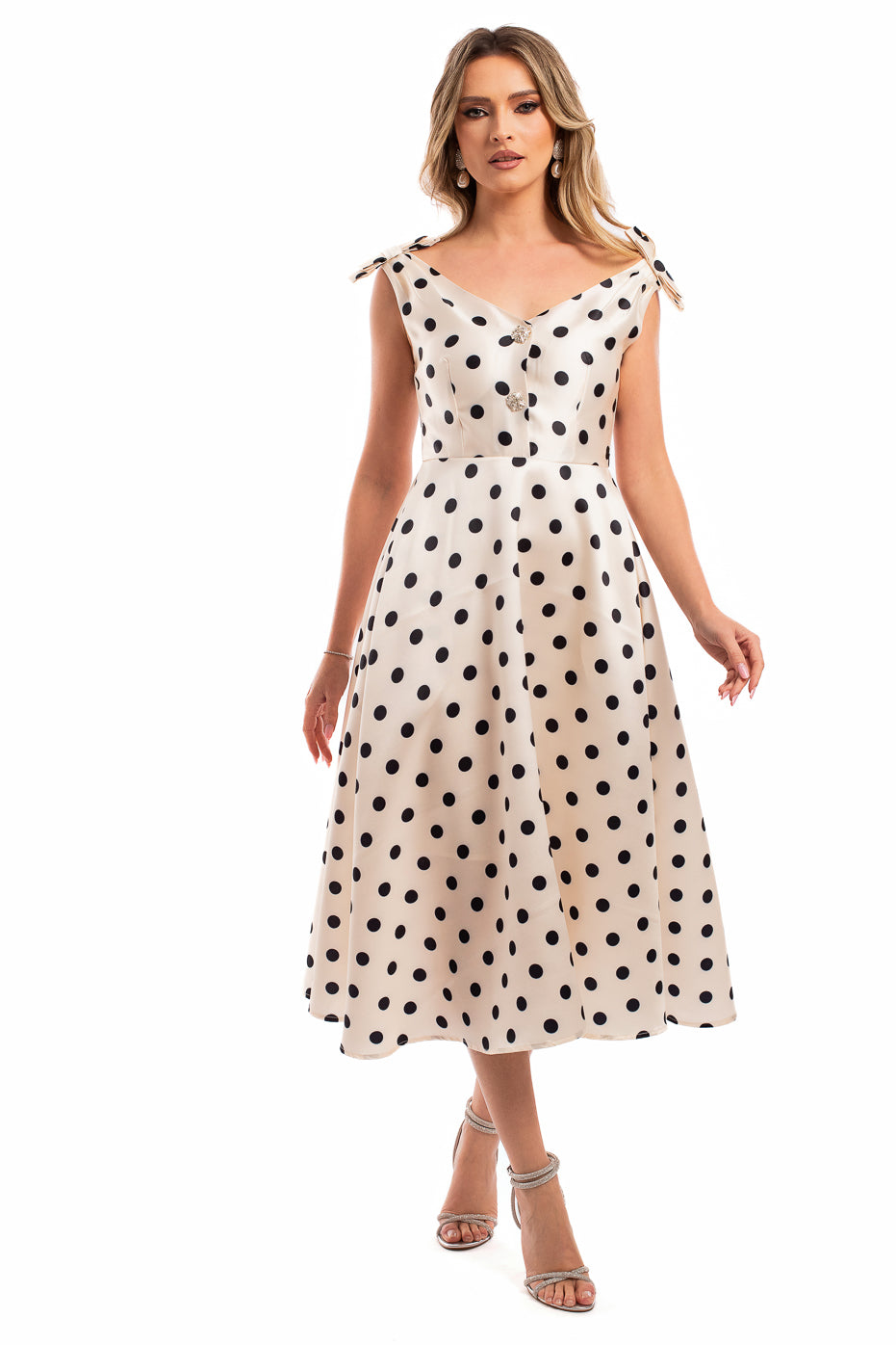 Rochie Alba cu Buline si Nasturi Pretiosi