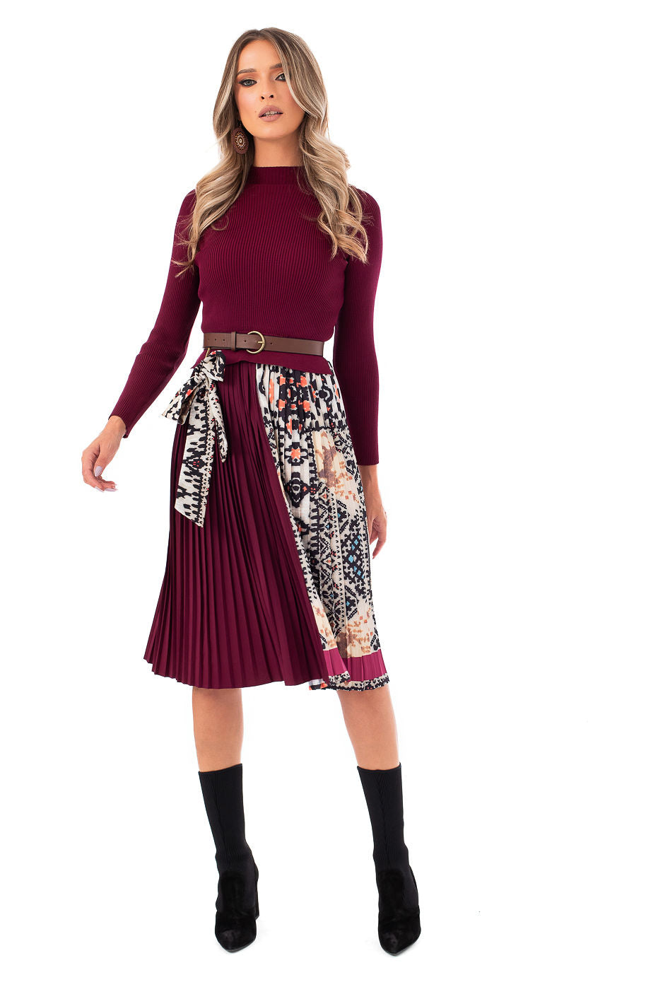 Rochie Burgundy Cu Fusta Plisata- LIMITED EDITION