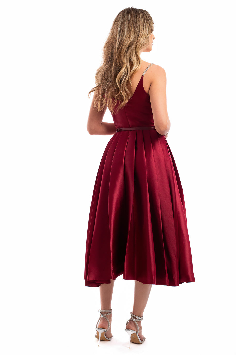 Rochie Eleganta cu Nasturi Bijuterie