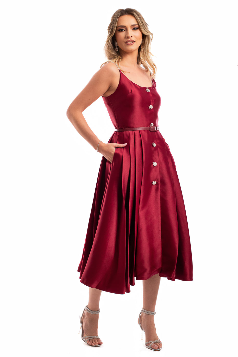 Rochie Eleganta cu Nasturi Bijuterie