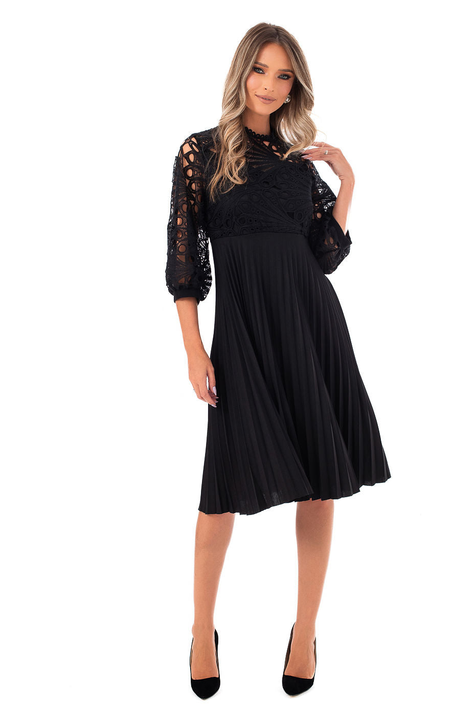 Rochie Neagra Cu Bust Din Dantela- LIMITED EDITION