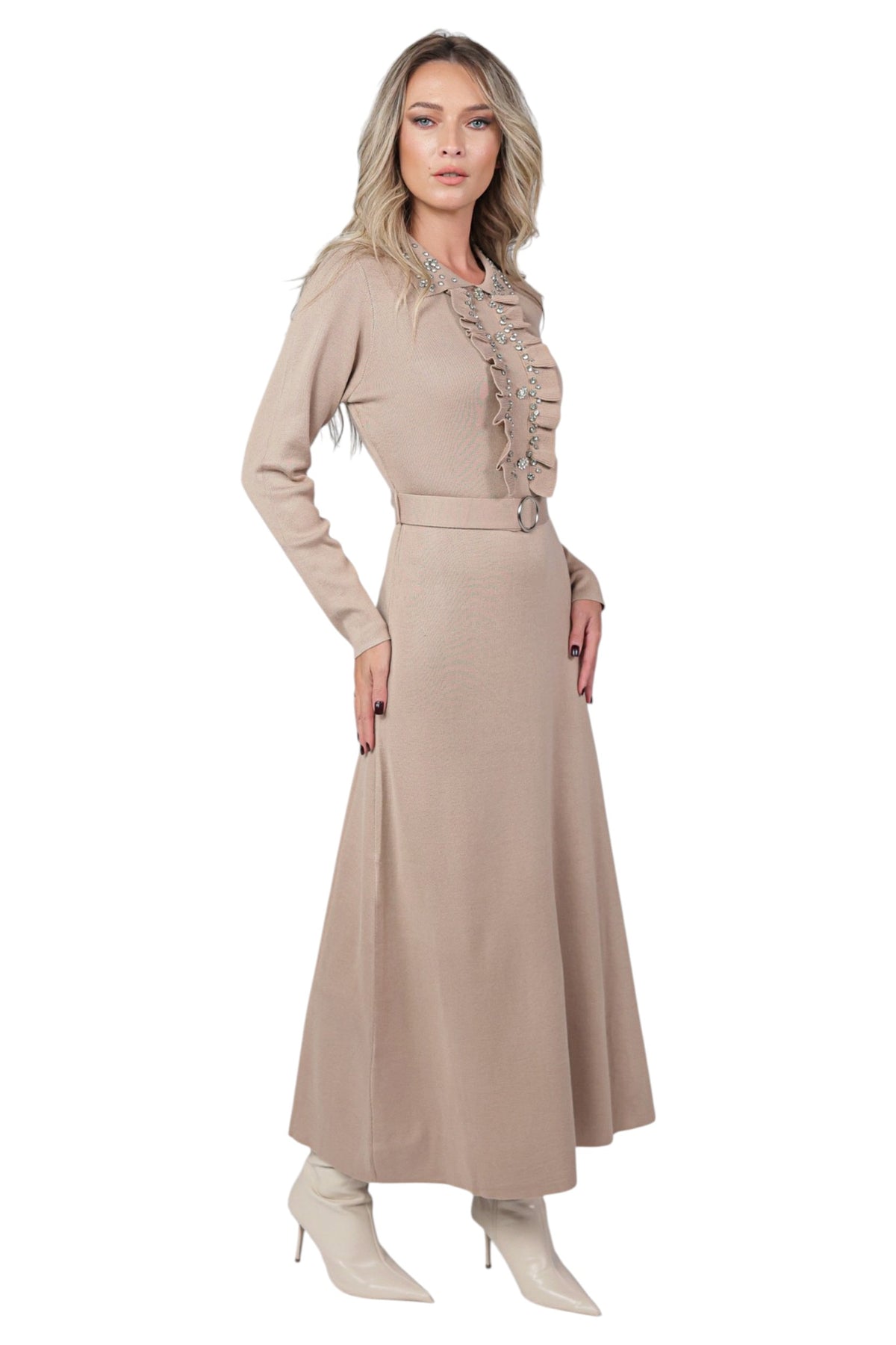 Rochie Nude cu Centura si Strasuri pe Rever