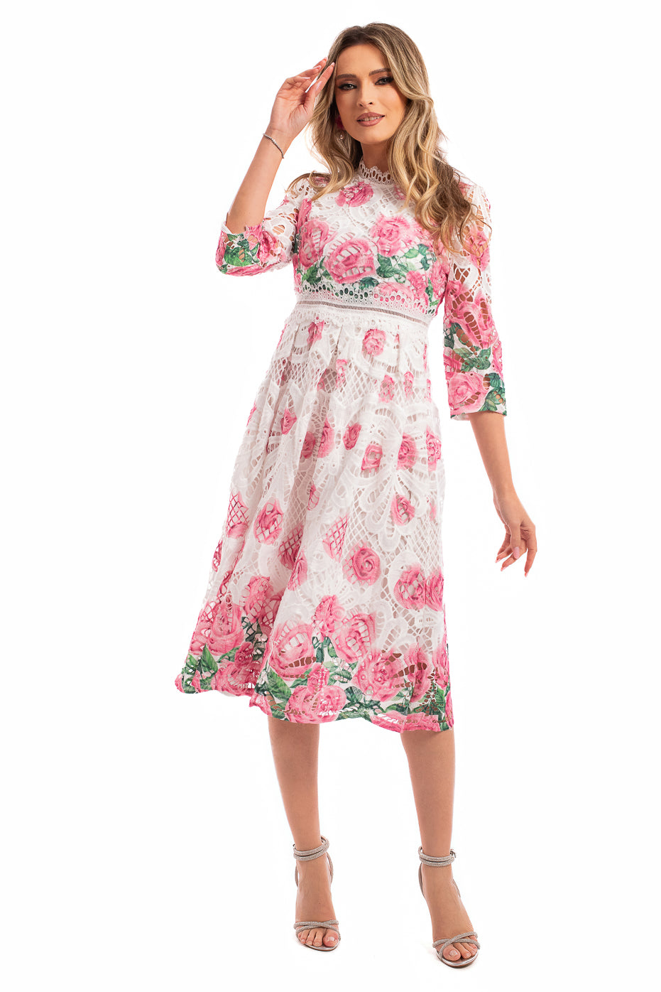 Rochie din Dantela Alba cu Flori