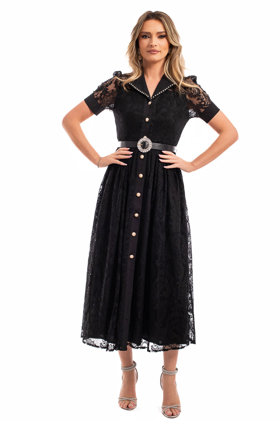 Rochie din Dantela Neagra cu Strasuri pe Revere