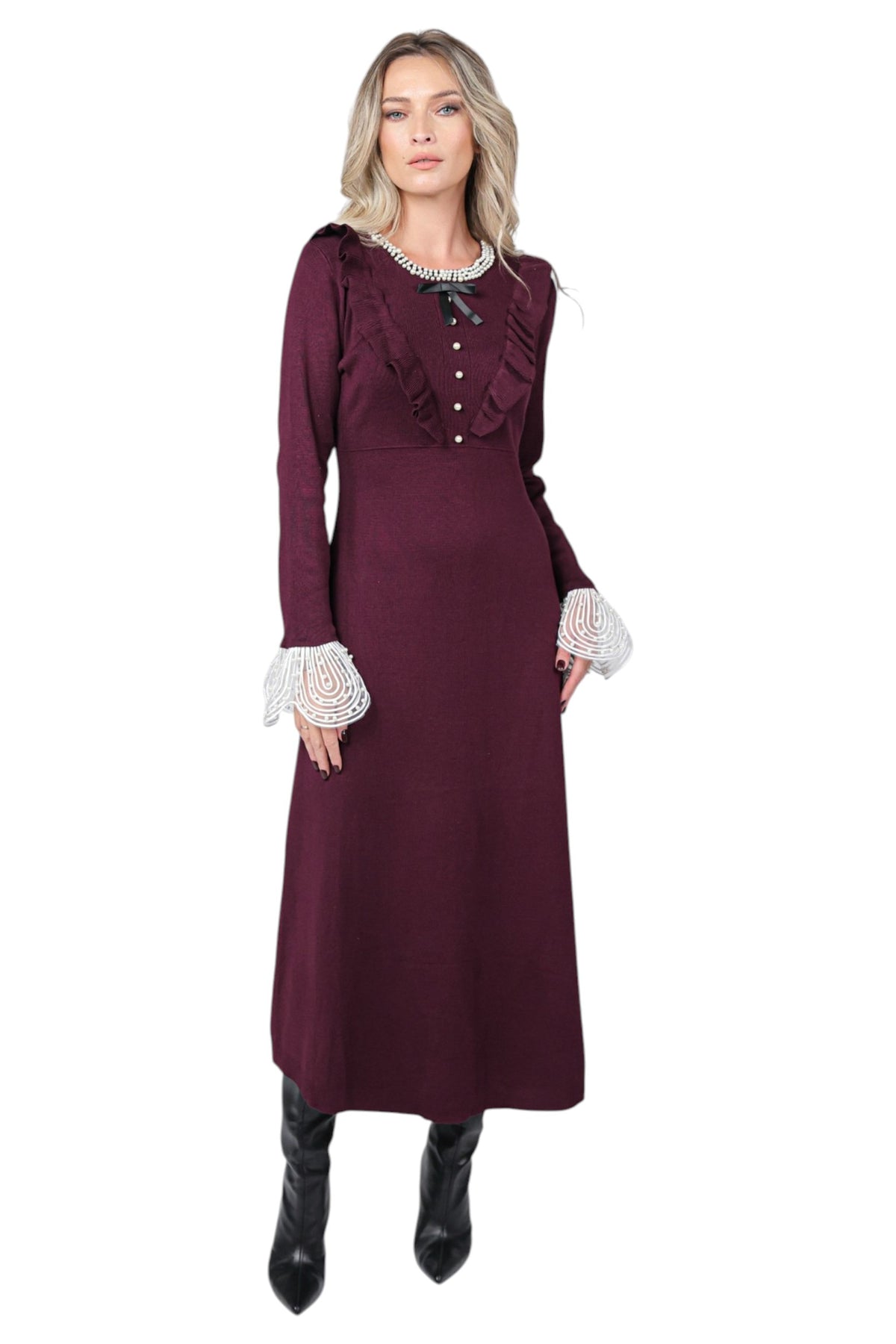 Rochie din Tricot cu Perle la Gat si pe Mansete
