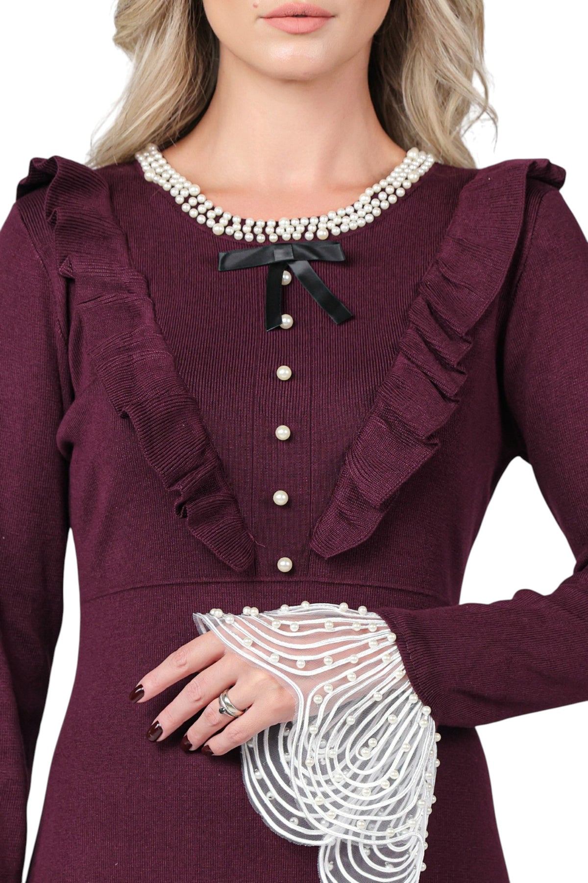 Rochie din Tricot cu Perle la Gat si pe Mansete